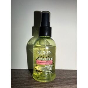 Redken Curvaceous Wind Up Reactivating Texturizing Spray Waves Curls hair care